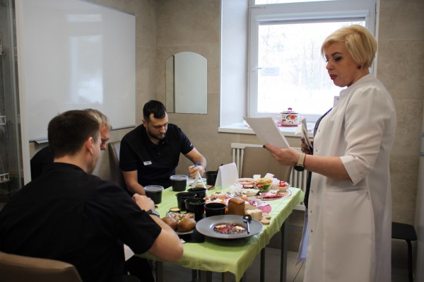 В офтальмологическом центре прошёл кулинарный конкурс среди сотрудников В офтальмологическом центре прошёл кулинарный конкурс среди сотрудников
