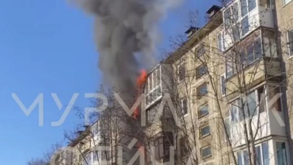 Еще один пожар произошел на Кольском проспекте в Мурманске Еще один пожар произошел на Кольском проспекте в Мурманске