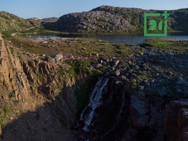 Водопад на краю света в Мурманской области 