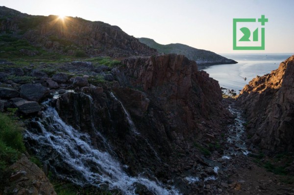 Водопад на краю света в Мурманской области 